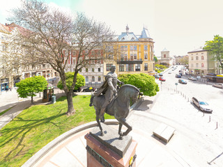 Naklejka premium Aerial view on Monument to King Danylo Halytskyi in Lviv, Ukraine from drone