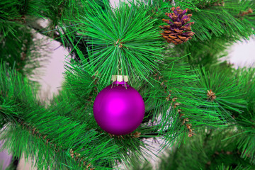 Obraz na płótnie Canvas Close-up Of Christmas Decorations Hanging On Tree