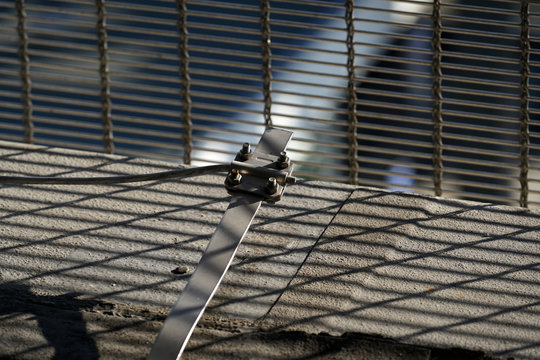 Lightning protection on the roof of an underground car park