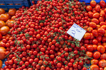 Fresh Organic Farm Tomatoes at the Market