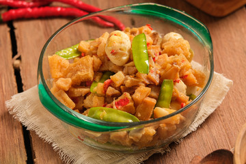 Special dishes from Indonesia during Eid called sambal goreng kentang