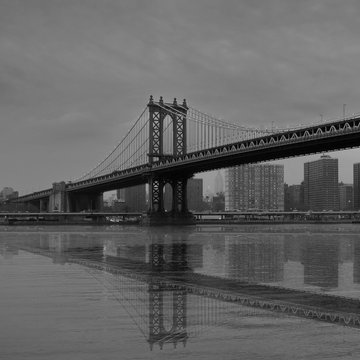 New York Manhattann Brooklyn bridge Hudson River © Zulaykhat
