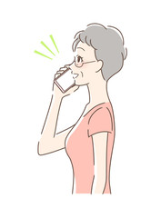 スマホで通話する女性の横顔