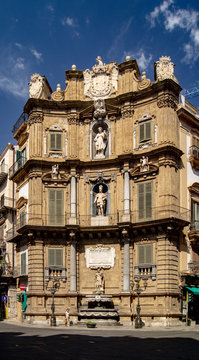 Las 4 esquinas, Palermo