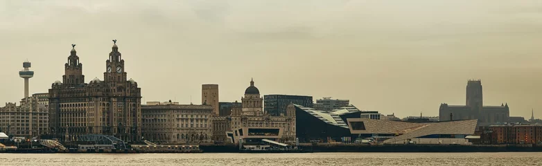 Fototapeten Liverpool skyline © rabbit75_fot