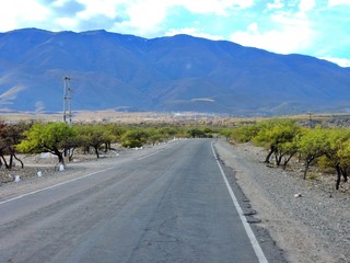 CAMINO HACIA LA PAZ, PAISAJE, MONTAÑA, NUBES