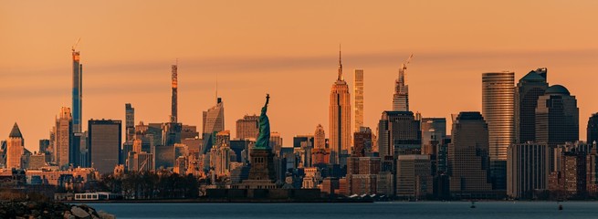 New York City downtown skyline sunset © rabbit75_fot