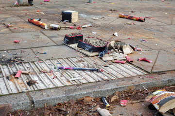 Silvesterabfall am Neujahrsmorgen