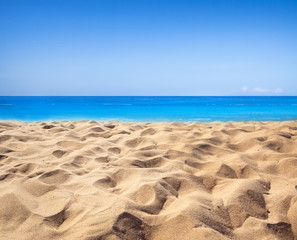 Fototapeta na wymiar Background of tropical beach and blue sea and sky with white cloud