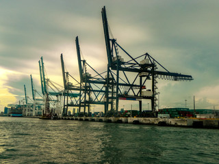 Fototapeta na wymiar Commercial port in the city of Miami, Florida