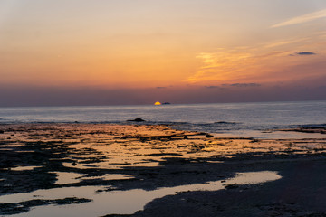 春の海、亜熱帯