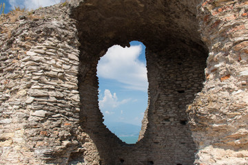 Grotte di Catullo Roman ruins on Lake Garda, Sirmione, Lombardy, Italy.