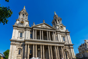 Fototapeta na wymiar St. Paul's Cathedral in London, UK