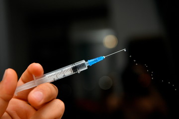 injection, vaccination, infection, syringe, virus, caron, caronavirus, treatment, kills, medicine