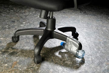 Lifehacks; fixing broken swivel office chair. 