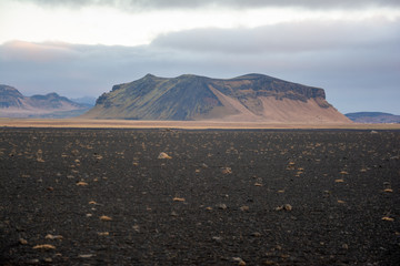 Fototapeta na wymiar Iceland's black sand beach