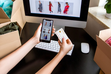 Online shopping. Buying clothes on the Internet. Advertising on YouTube. shopping.