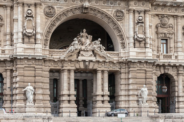 Fototapeta premium ROME, ITALY - 2014 AUGUST 19. View of Palazzo di Giustizia. Palace of Justice in Rome.