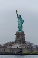 Fototapeta premium Statue of Liberty from the front