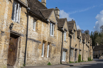 stone houses with dark roofs of a small english town