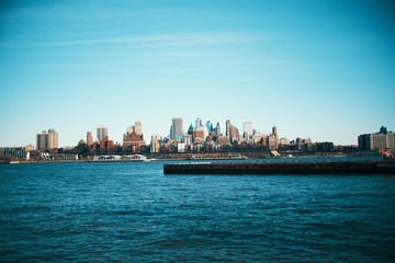 Fototapeta na wymiar Manhattan View from Waterside