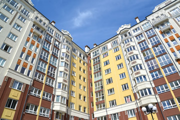 Fototapeta na wymiar New residential high-rise building, bottom view. Zelenogradsk, Kaliningrad region
