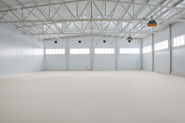 Industrial  large, bright, empty premises. Hangar.