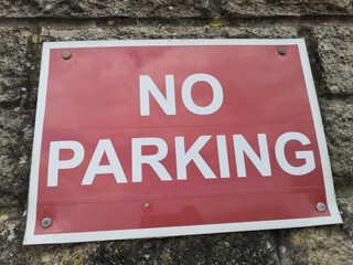 Obraz premium no parking sign red and white