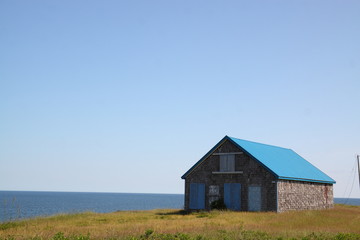 Fototapeta na wymiar house on the beach