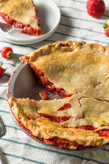 Sweet homemade Strawberry Rhubarb Pie