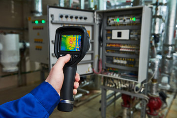 thermal imaging inspection of electrical equipment