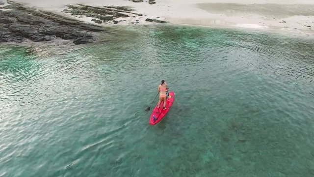 Paddle Boarding Drone Video of Isla Contadora Resort Island Panama