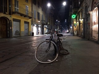 Naklejka na ściany i meble Broken Bicycle On Street At Night
