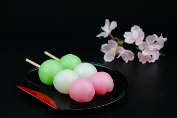 三色だんご