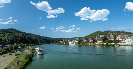Fototapeta premium Romantic Mosel River Panorama