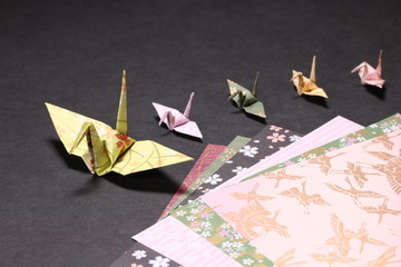 折り鶴と折り紙