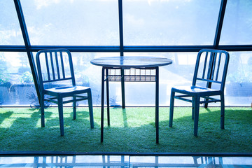 Fototapeta na wymiar table and chairs. cafe interior