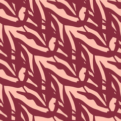 Jungle plants leaves seamless pattern on pink background. Vintage style tropical leaf wallpaper