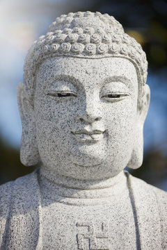 Close-up picture of a Buddha statue