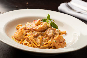 pasta fetuccini with shrimp and spices sauce