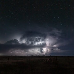 Naklejka na ściany i meble Lightning Storms on the Great Plains During Springtime