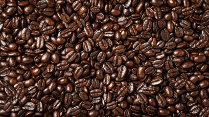 Dark roasted coffee beans