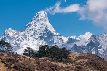 Deurstickers Ama Dablam Ama Dablam-bergpiek, de beroemdste piek in Everest-basiskamptrekking, Himalaya-gebergte, Nepal