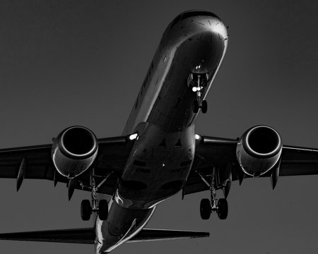 定期旅客機photos Royalty Free Images Graphics Vectors Videos Adobe Stock 定期旅客機photos Royalty Free Images Graphics Vectors Videos Adobe Stock