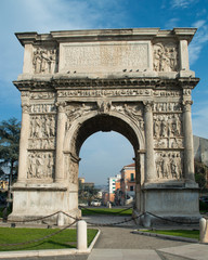 Fototapeta premium Benevento/Italy - May 19, 2020: the famous tryumph arch of Traiano, the roman emperor.