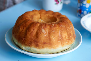 Charlotte apple pie shaped with a hole in the middle