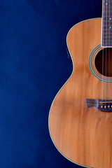 Black and white aerial view of acoustic guitar