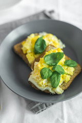 Toast with scrambled eggs