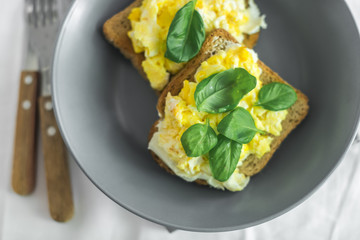 Toast with scrambled eggs