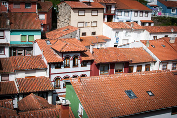 Tejados de cudillero, asturias, españa